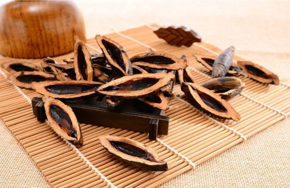 20年艰苦创业，盲人打造槟榔龙头企业，死后留下10亿家人反目成仇