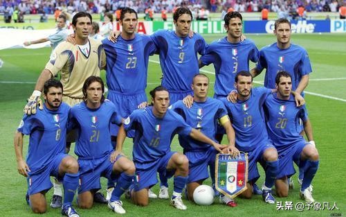 2002年世界杯谁是冠军(近五届世界杯冠军，你觉得谁最强？)