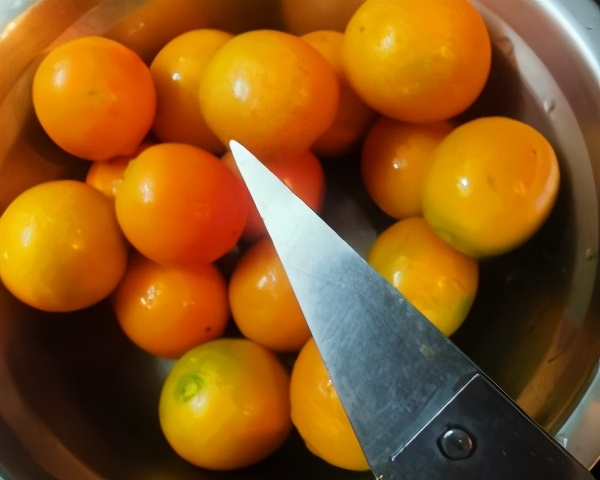 超级有效的止咳食物—冰糖金桔的做法