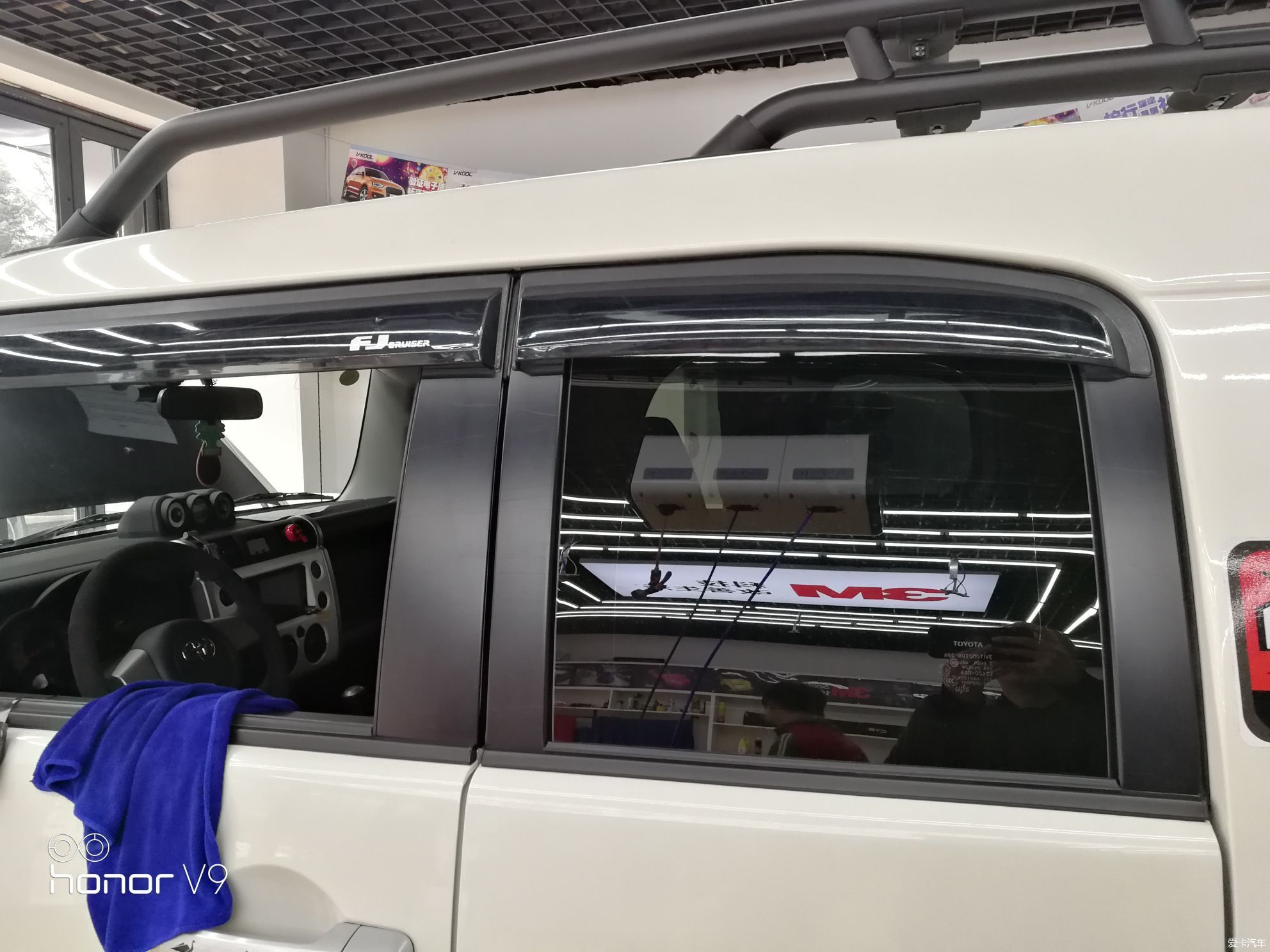 奶爸的自驾“遛娃神器”？丰田FJ酷路泽提车，轻度改装分享