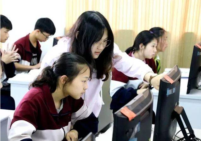 师范生“职业能力标准”出炉，教师考核日益严格，关乎能否上岗