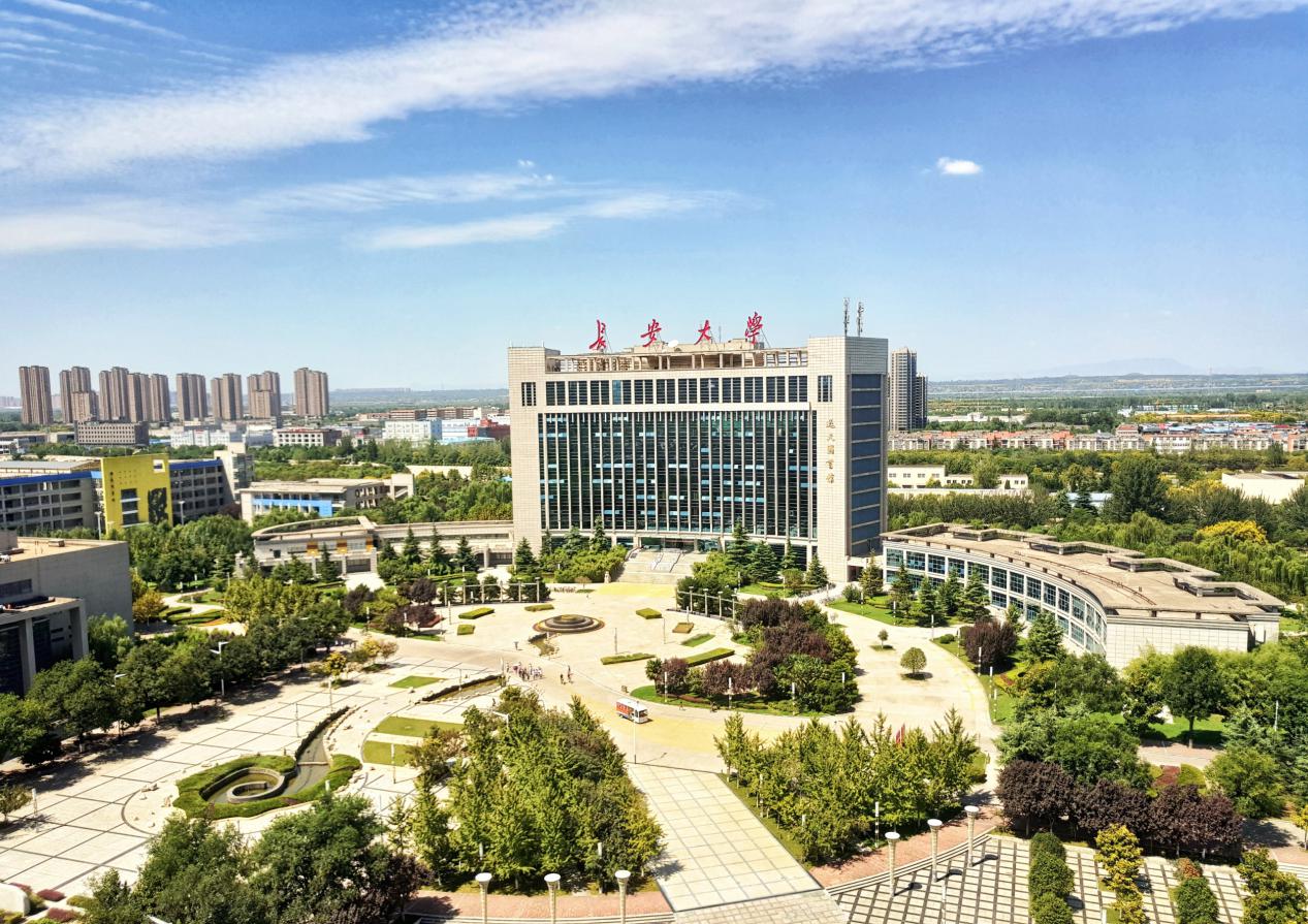 坐拥交通馆、建筑馆，建有4座餐厅、9处体育场，这所高校到底有多