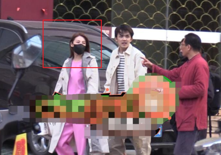 郭麒麟新恋情曝光？和20岁女友蒋依依深夜私聊，“童星”上位记 第1张