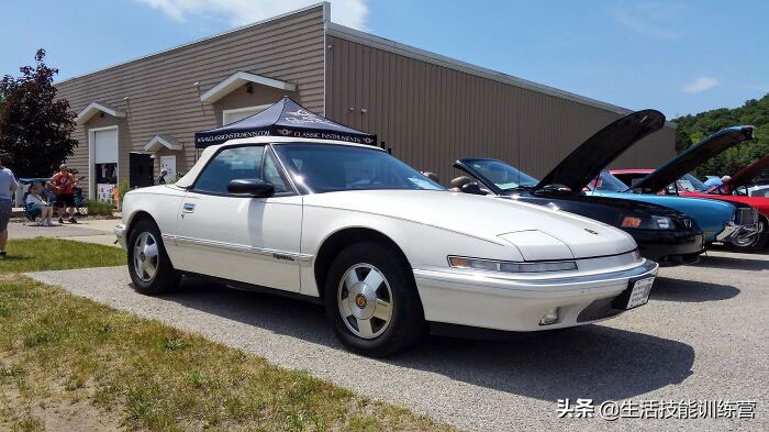 50辆在90年代被认为最好的汽车，你认识多少？
