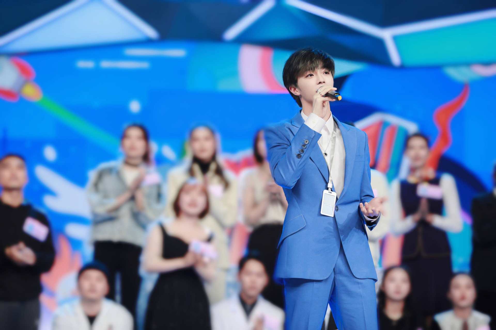 百分九男孩出道三周年：内娱选秀天花板，聚是一团火，散是满天星