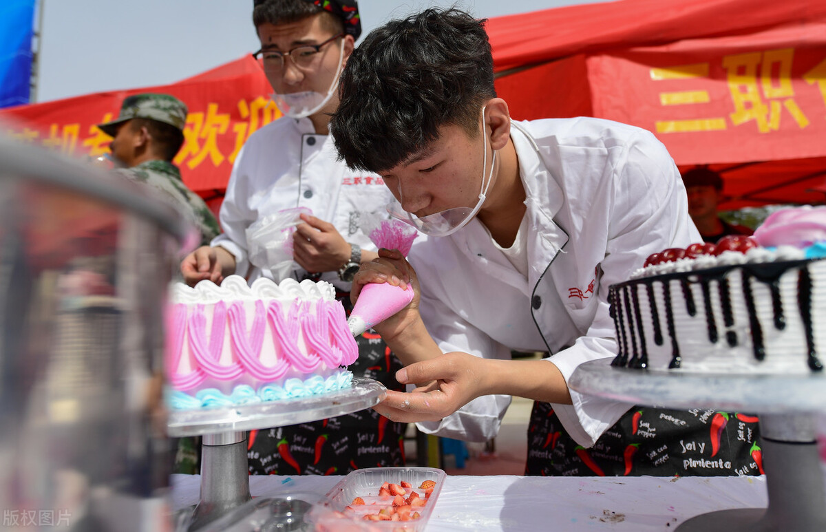 想集中了解中高职院校？本周日如意湖畔，近百中高职院校齐亮相