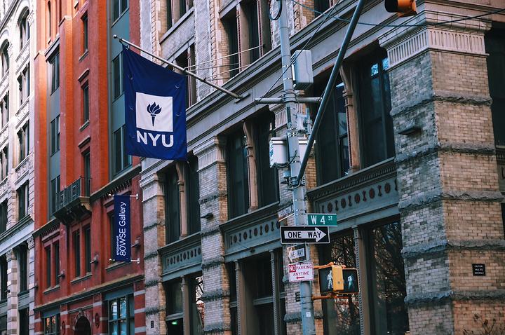 我在纽约大学读EE（电子工程）