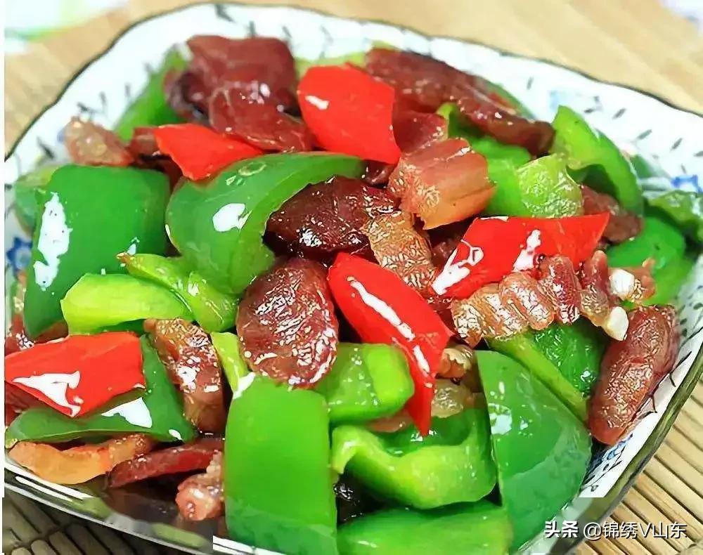 天冷了，这12家常菜道收藏好，营养极高，热乎乎端上桌，补气暖胃