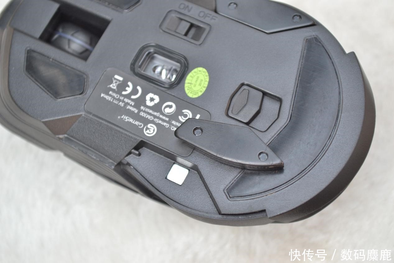 鸡你太美——GameSir盖世小鸡GM300无线游戏鼠标