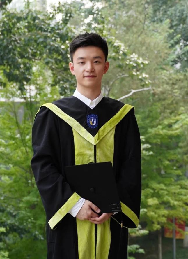 太优秀！这10位“超强”学霸：全部入职外交部，来自北京同所大学同一学院！