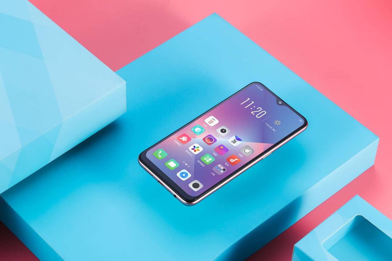 oppo a7全面测评:水滴屏 超强续航,专为年轻人打造的机型!