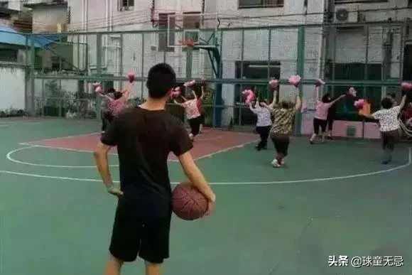 广东为什么那么多cba(跟我说说，广东人打篮球为什么这么牛逼？)