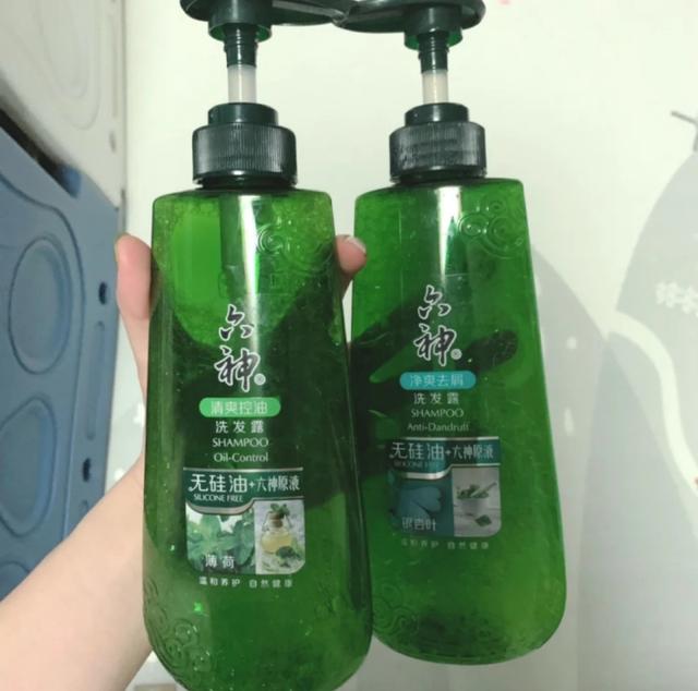 不吹不黑，我用了这么多年的洗发水，这4个强推！超好用