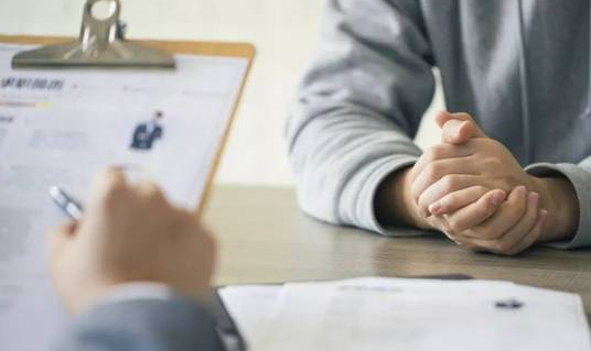 公办专科和民办本科的区别，很多人毕业才懂，选择影响未来发展