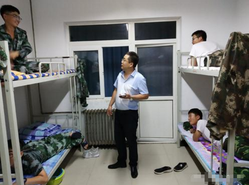 为啥大学每晚都要“查寝”？宿管老师说出这5点，学生恍然大悟