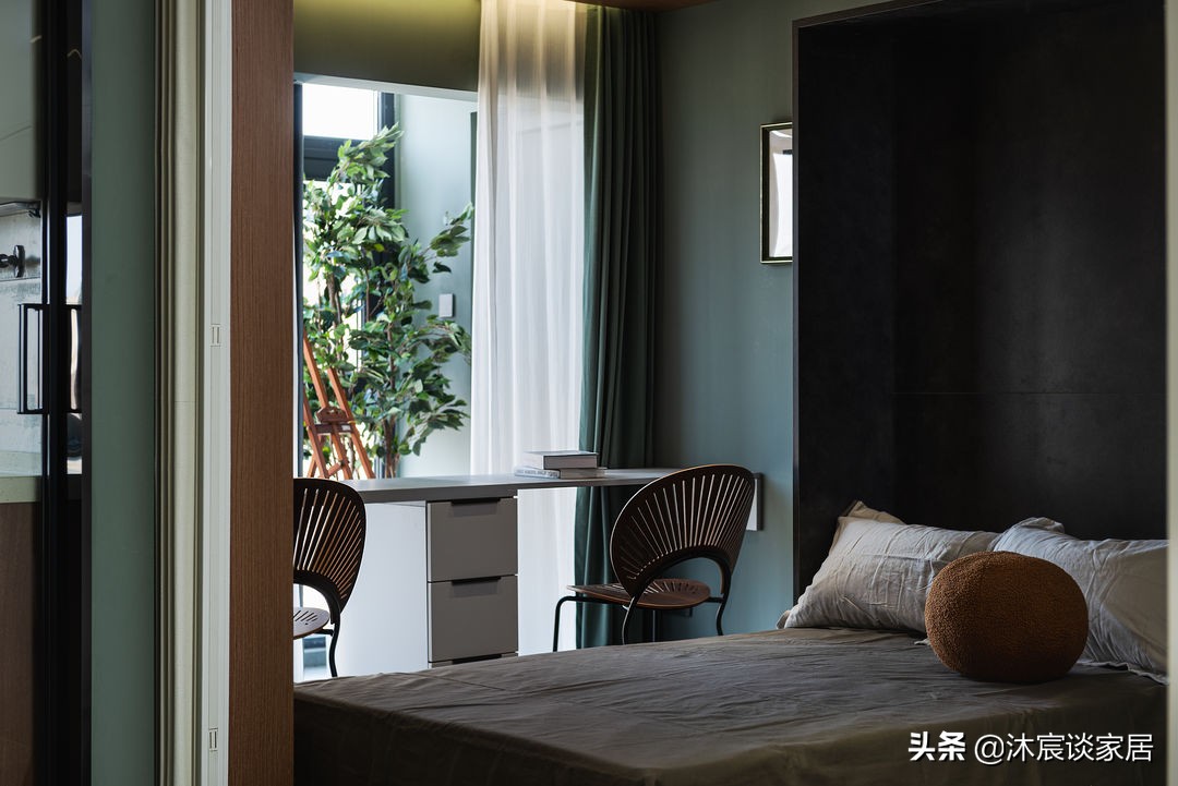 原来优雅复古的家是这么耐看，如果也喜欢有质感的空间，可以照装