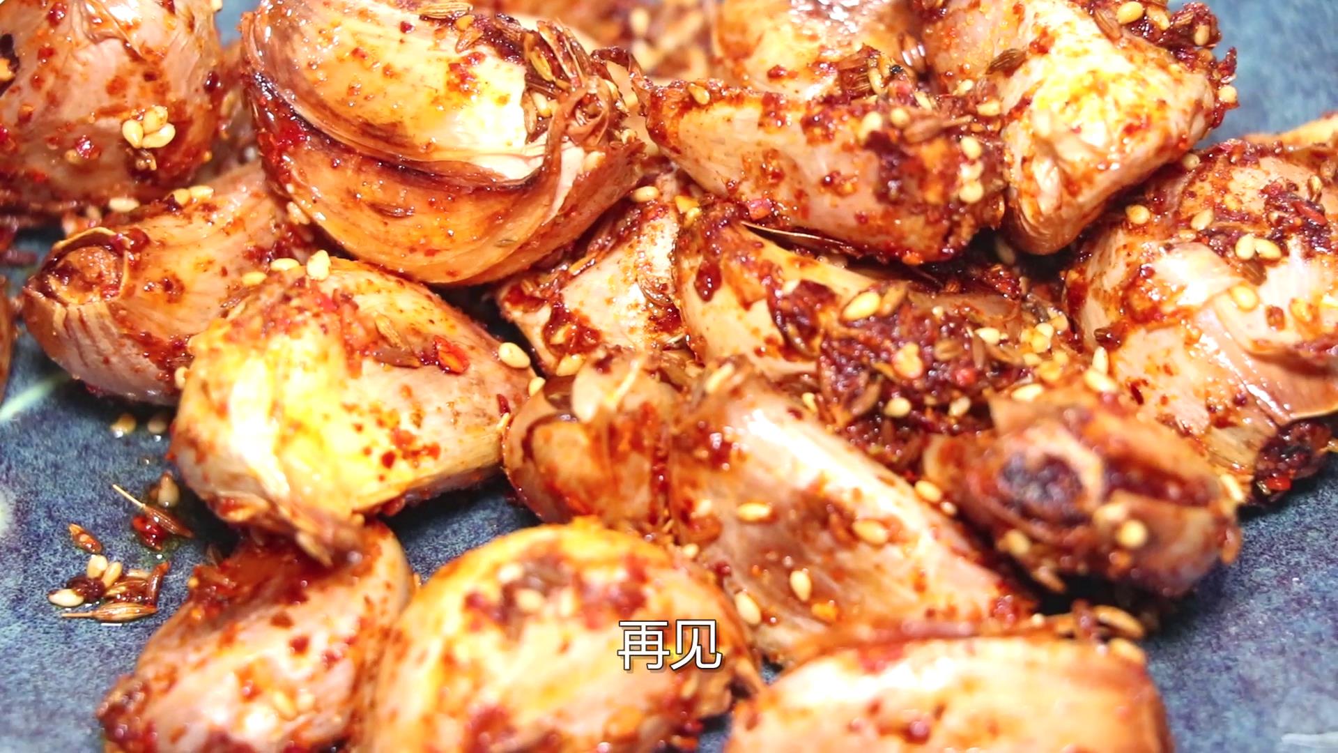 炒大蒜的做法（学会这么炒大蒜比烧烤还美味）