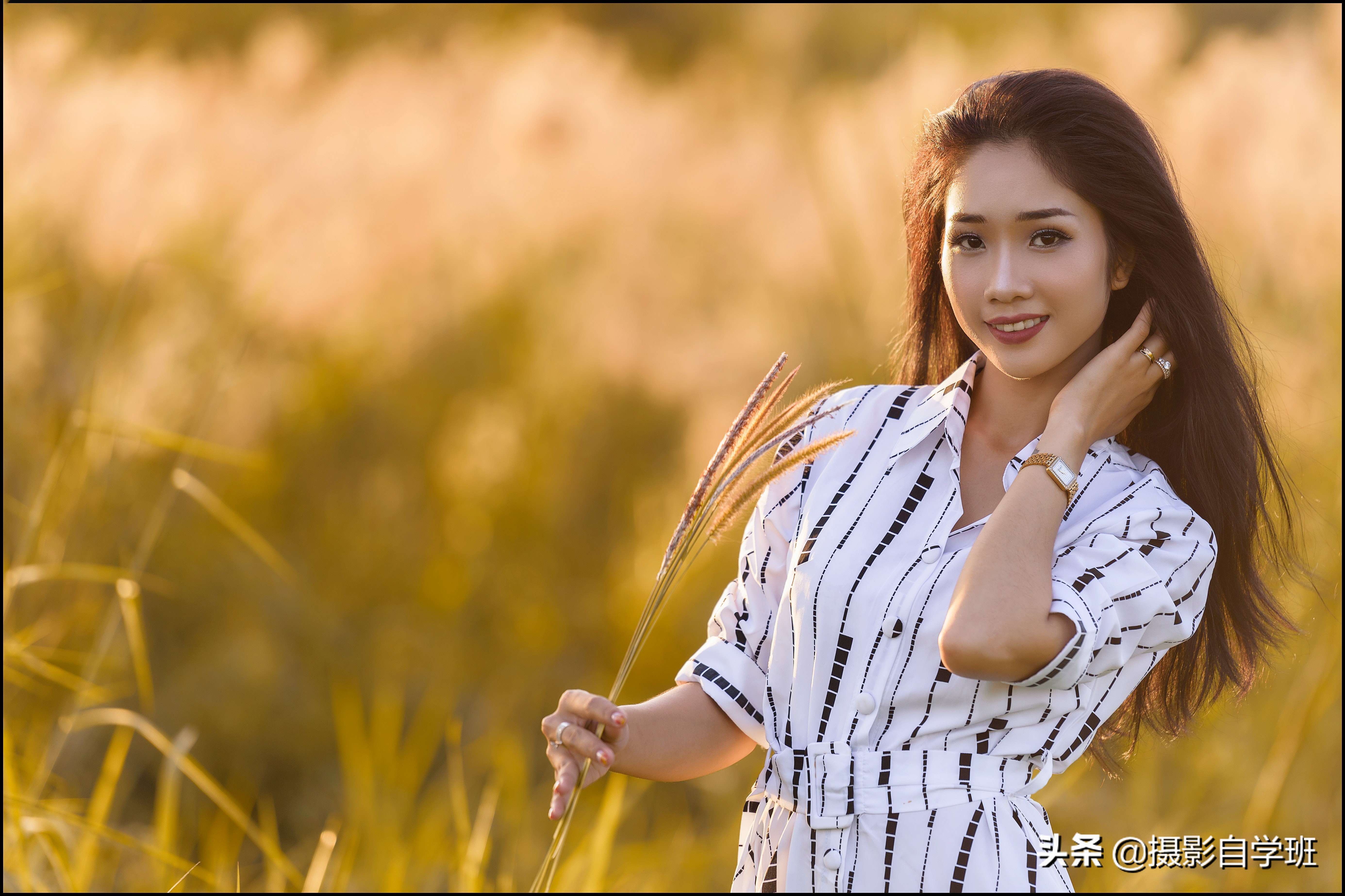 手机人像摄影摆姿技巧,用10组案例告诉你,姿势该咋摆和不能咋摆