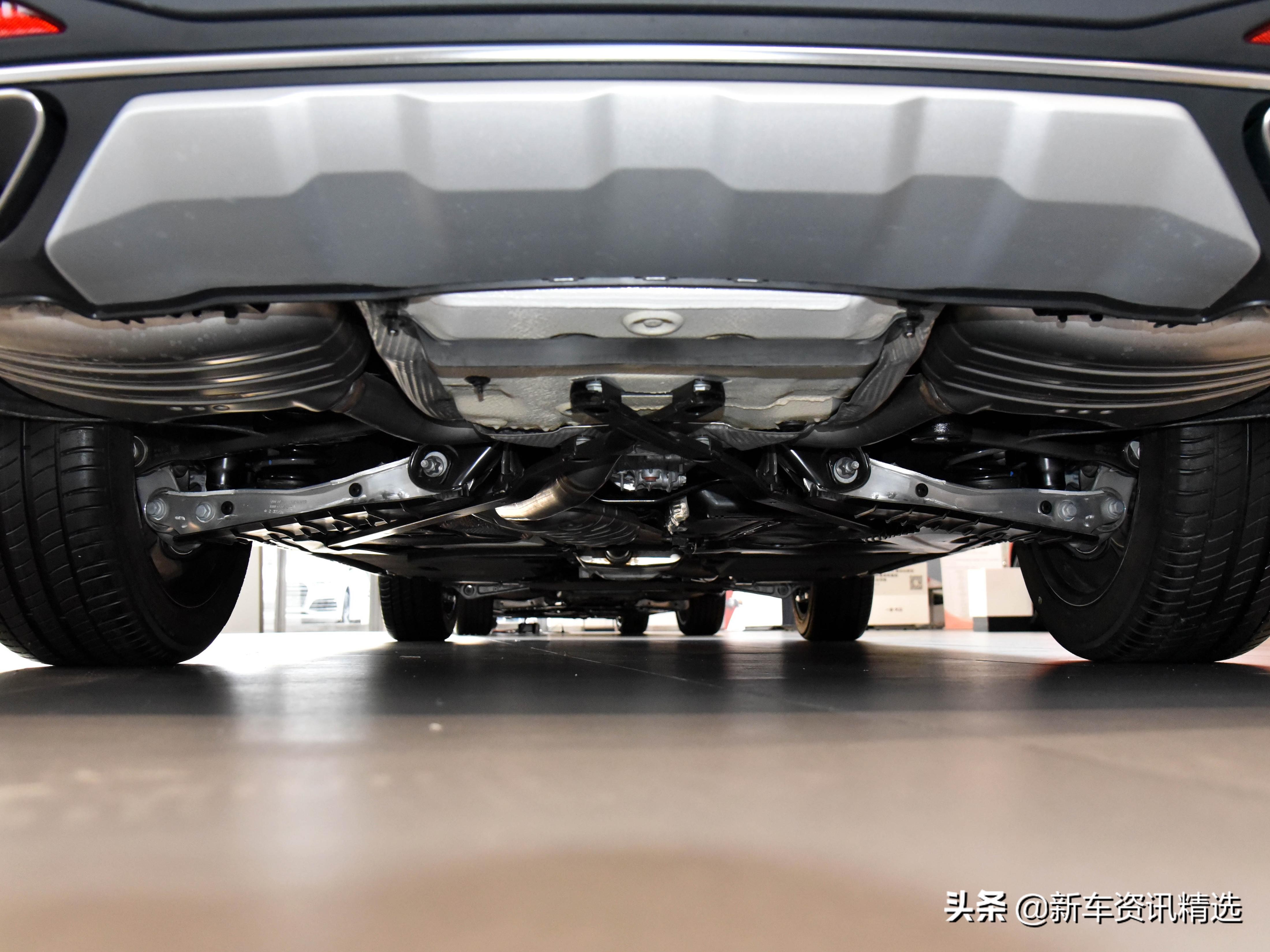 空间更实用，SUV的野性和四驱，带你看奥迪A4allroad