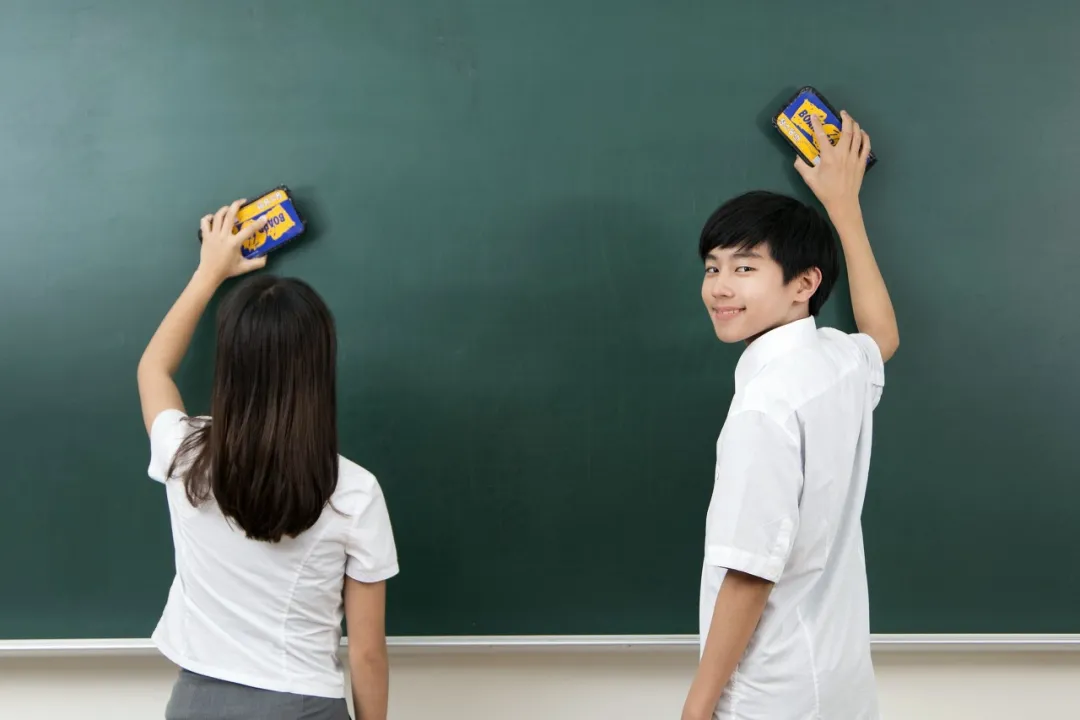 关于高考的100件事，你印象最深刻的是什么？