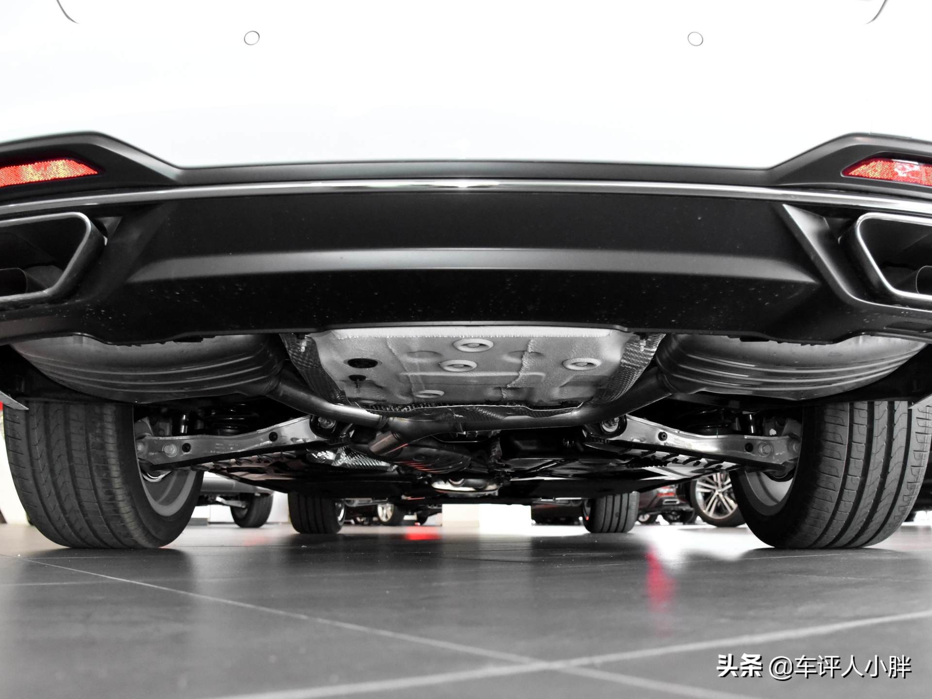 40万内就能买到四驱的奥迪中型车，带你看奥迪A4L