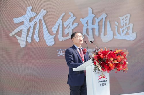 ������ ������ �������޼��㳡��ɵ����ڹ����а���������