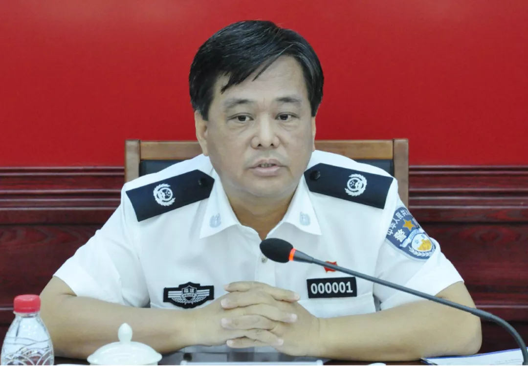 “老政法”跨省调任新疆纪委书记，前任已任中央巡视组组长