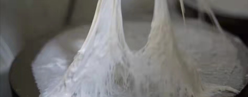 福建夫妻8年开店卖薄饼，70平方米小店日卖1000个，月入20万