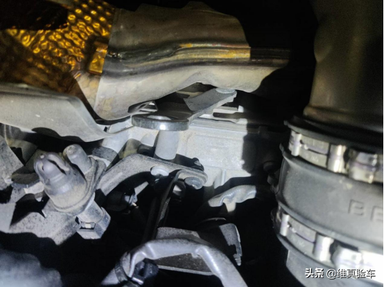 5年贬值120W，17年宾利飞驰开价186W值不值？检测师：牌面拉满