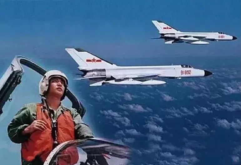 20��ı仯�ж����������4�ζ��Ź��̣���֤���й�ʵ��������