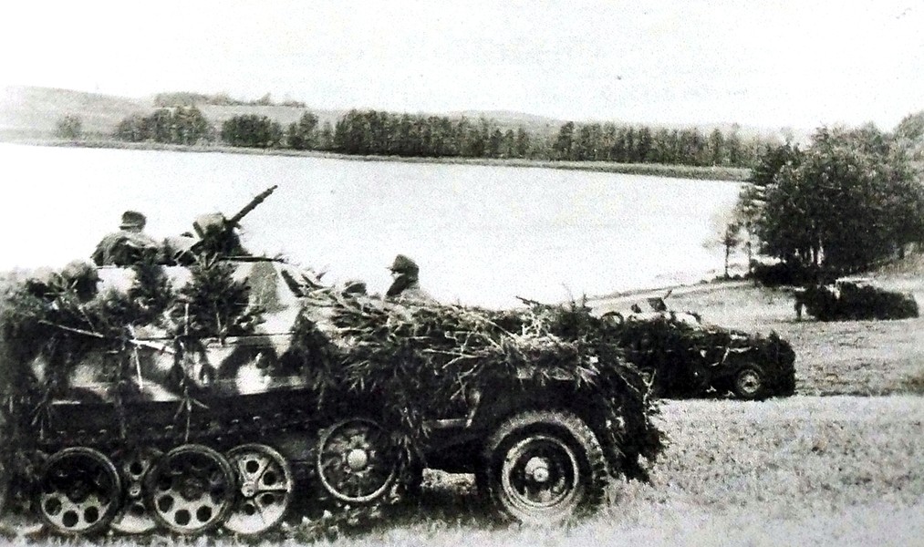 二战德国半履带装甲车之251/1型半履带装甲运兵车（二）