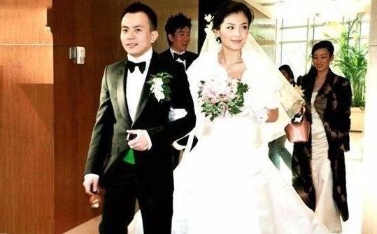 有颜值，有名气，明明可以靠自己，却偏偏要嫁豪门，结果一言难尽