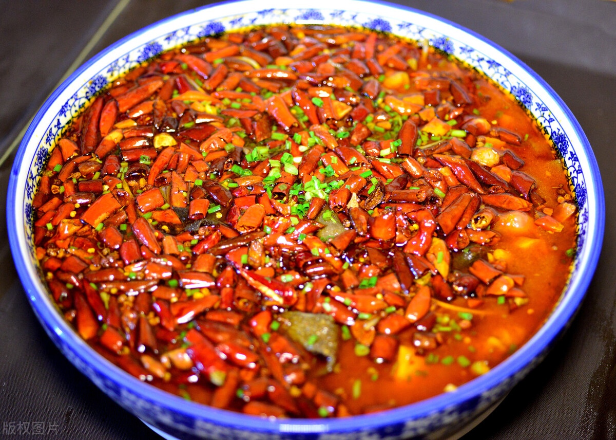 明日高考，家有考生牢记“3忌2不吃”，家长做好后勤，孩子更出色