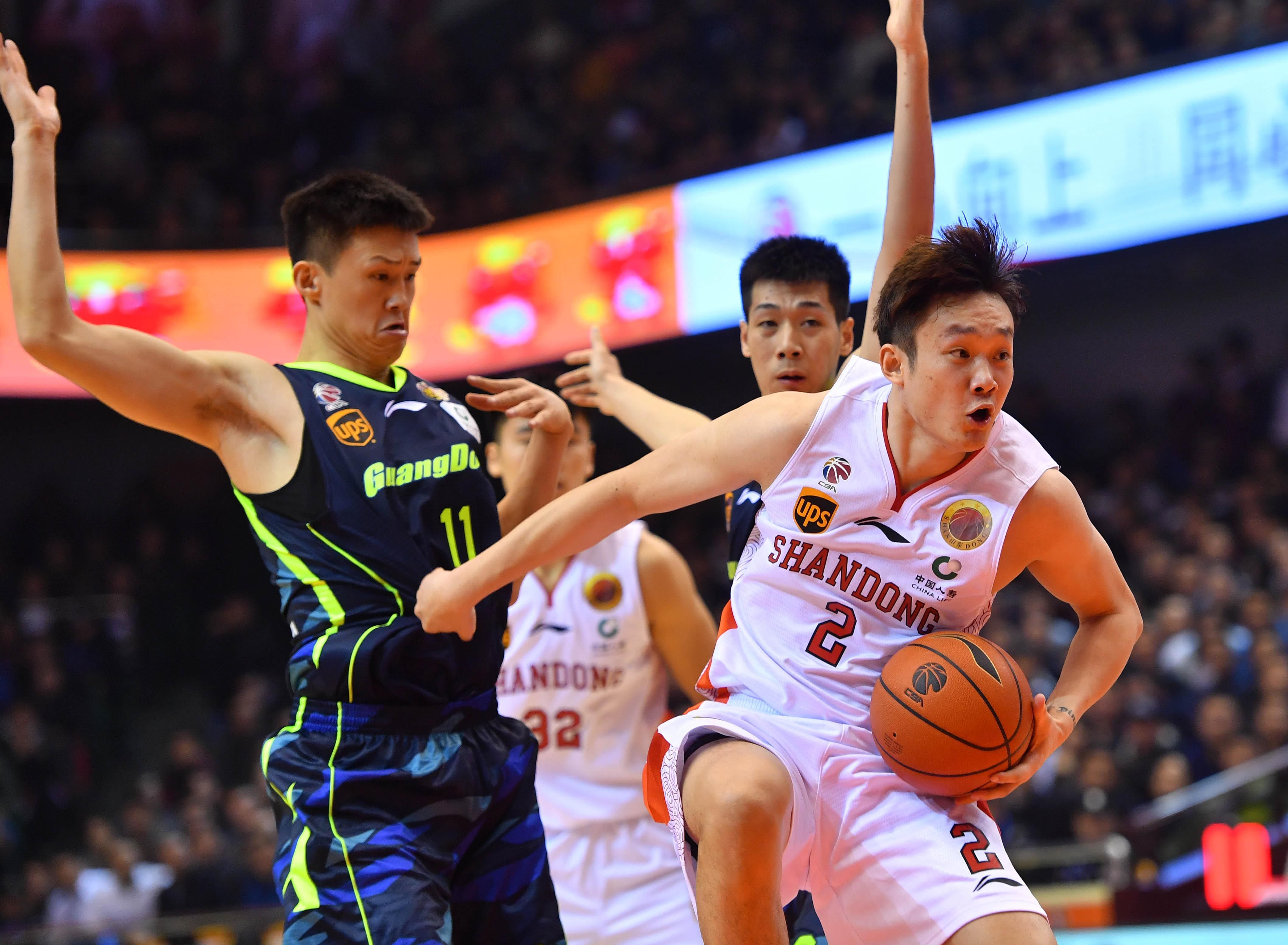 丁神为什么没加盟nba(姚明曾不看好，称他太瘦弱了难于适应NBA强度，如今他要回来了)