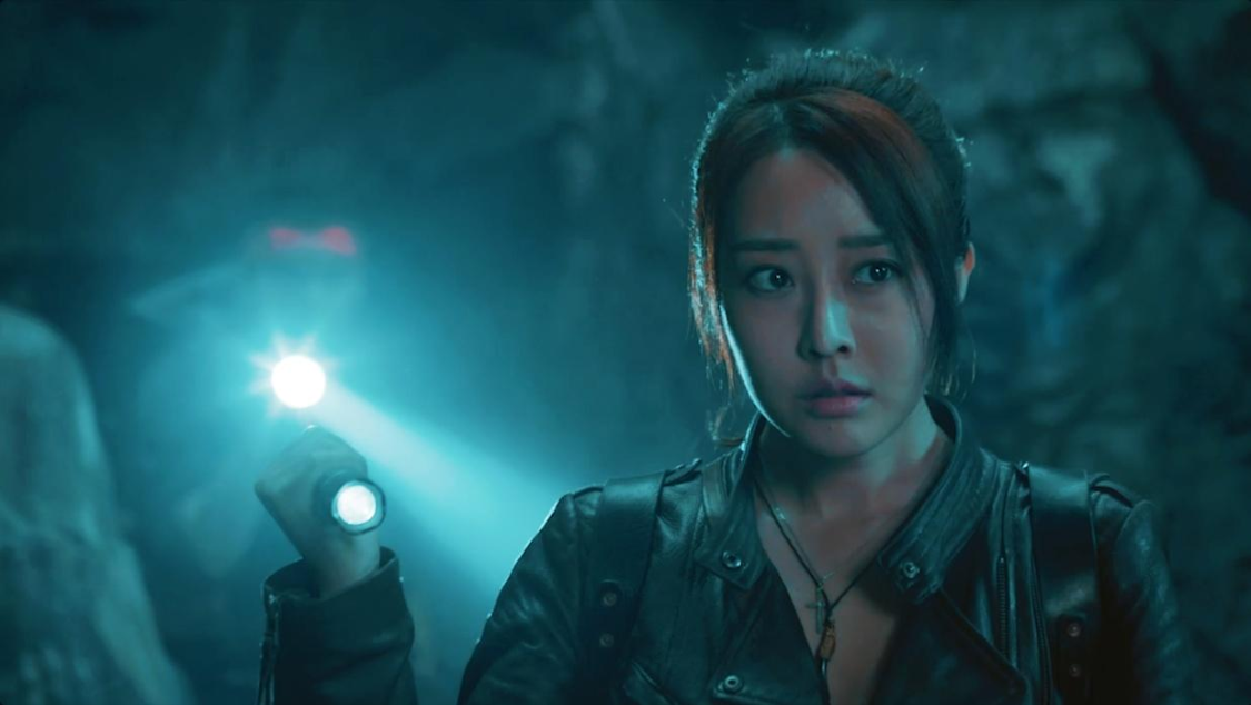 《盗墓笔记》同时吃下尸鳖丹,为什么霍玲比陈文锦先变成禁婆?