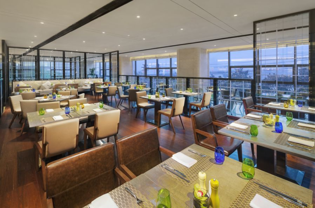 【株洲·希尔顿酒店】饕餮盛宴~268元=4人希尔顿海鲜自助餐!