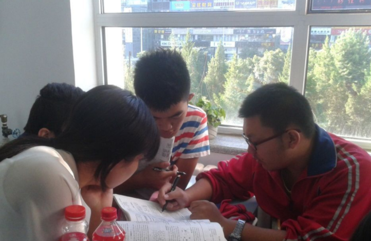 中高考将迎来小语种时代，英语主科地位恐要不保，部分省市已落实