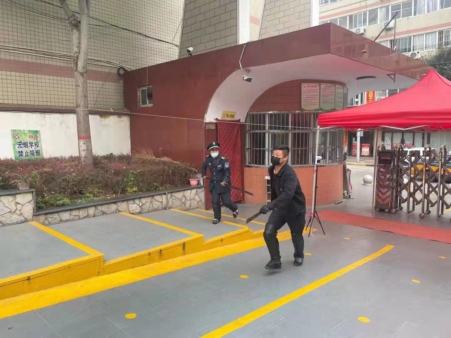 一键报警成效显 合成作战处置快——韩城市公安局以练为战 倾力打造智慧平安校园