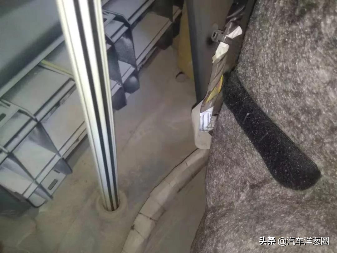 泡水车知道这些就够了，车贩子都这么看，小白买二手车都被骗不了