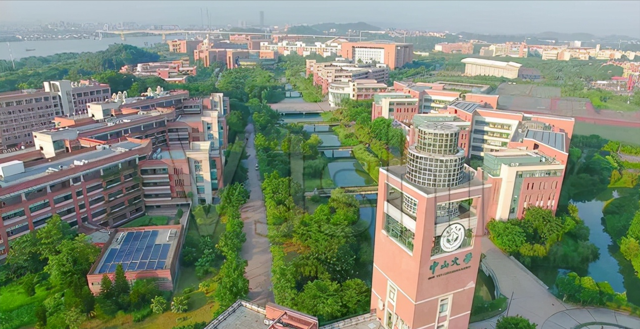 中山大学：6年引进8000博士，院士评选无新增，还好换校长了？