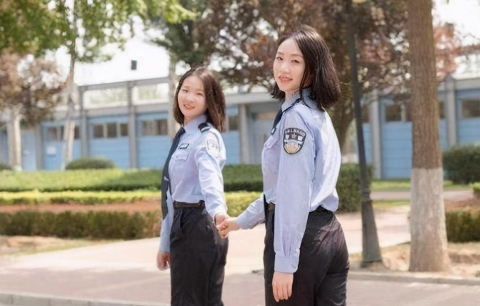 国内这四所学院的实力牛，学生毕业就业不用发愁，直升干部不是梦