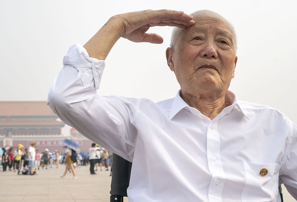崇德向善！总书记为道德模范“点赞”