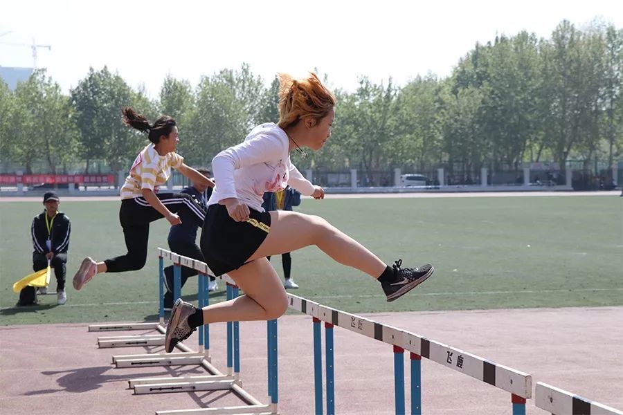 颜值实力俱佳！河南这所百年名校，处处洋溢着青春的气息！