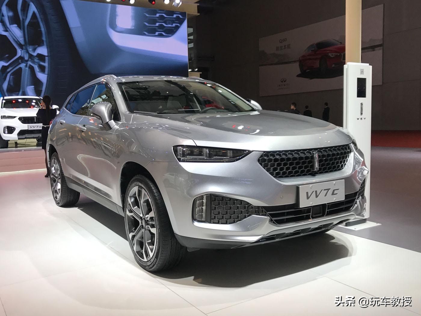 北京BJ40丨有三把锁/可拆顶棚/2.3T动力 还只要15.98万起？