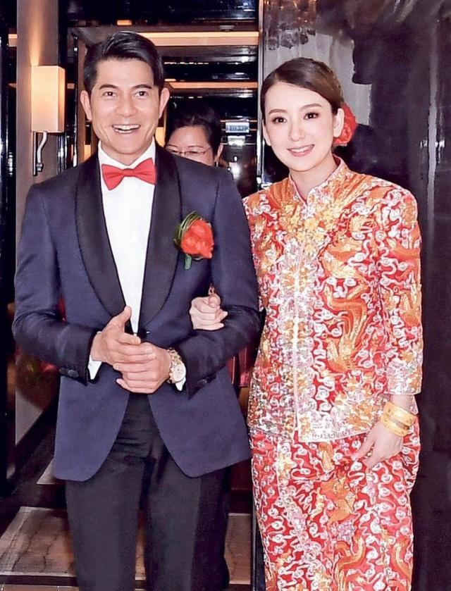 大学恋爱课堂挤爆，学会恋爱才是年轻人最紧迫的能力