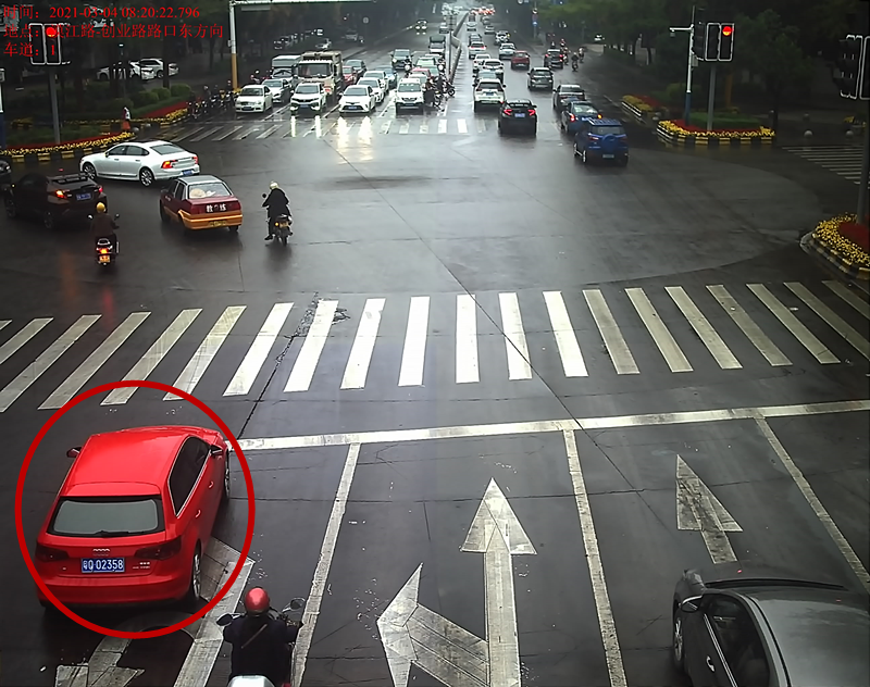 交通违法曝光！