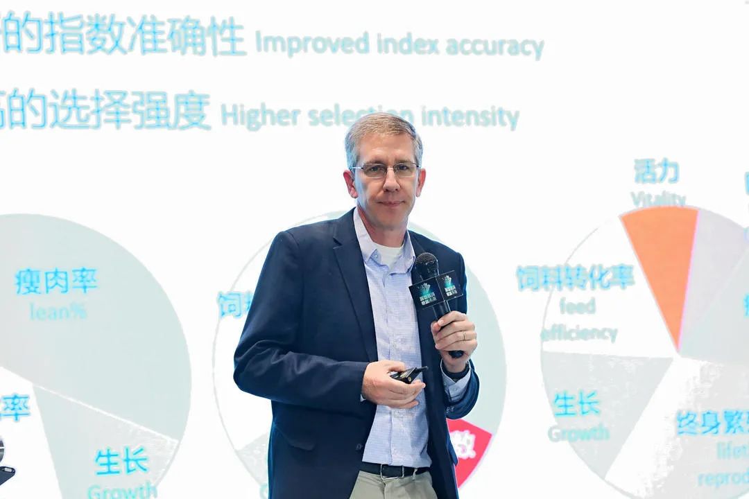 猪价重回7元时代，行业面临四大风险！智慧养猪大势所趋