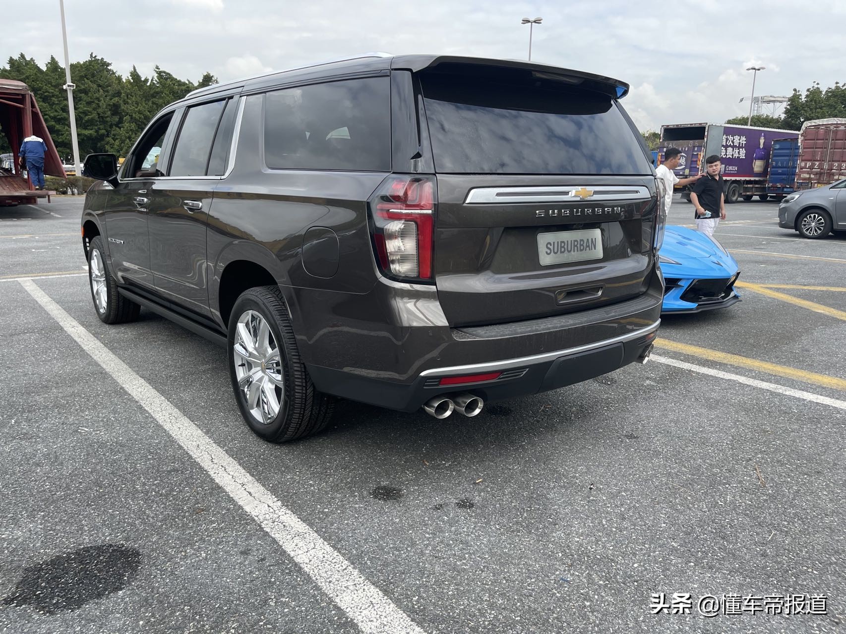 新车 </p><p>　　 原汁原味美式SUV！雪佛兰Suburban实车曝光