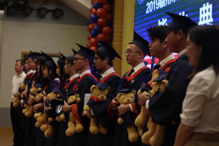 赣州市文清外国语学校谱写未来发展新篇章