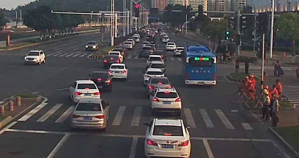 “五一”假期大量外地车涌入珠海！数十条路车流剧增！这些网红景点全免费……